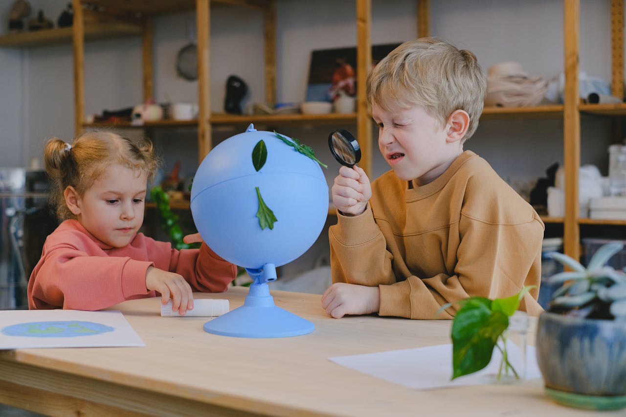 Photo by Anna Shvets: https://www.pexels.com/photo/boy-looking-at-a-leaf-using-a-magnifying-glass-11286088/